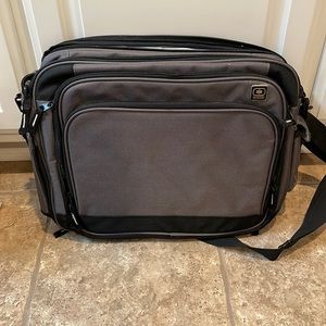 Messenger bag